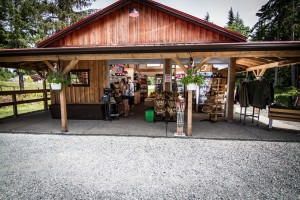 Pineridge RV Farm Market