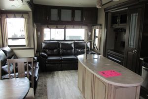 Arbutus RV Grand Design pics7873