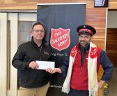 Arbutus RV Donates $20,000 to Vancouver Island Food Banks